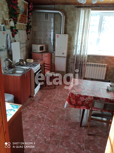 Продажа дома, 200м <sup>2</sup>, 10 сот., Саратов, Саратовская область,  Саратов