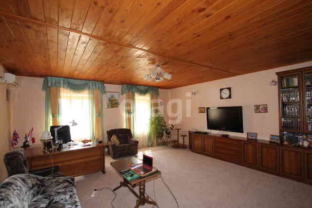 Продажа дома, 238м <sup>2</sup>, 580 сот., Саратов, Саратовская область,  Энгельс