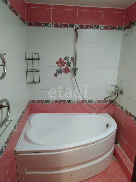 Продажа 3-комнатной квартиры, Саратов, Саратовская область,  Светлый