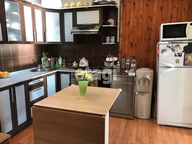 Продажа коммерческой недвижимости, 263м <sup>2</sup>, Саратов, Саратовская область,  Приволжский