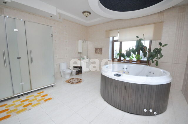 Продажа дома, 413м <sup>2</sup>, 8 сот., Саратов, Саратовская область,  