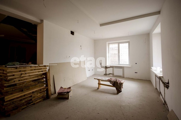 Продажа дома, 606м <sup>2</sup>, 5 сот., Саратов, Саратовская область,  Саратов