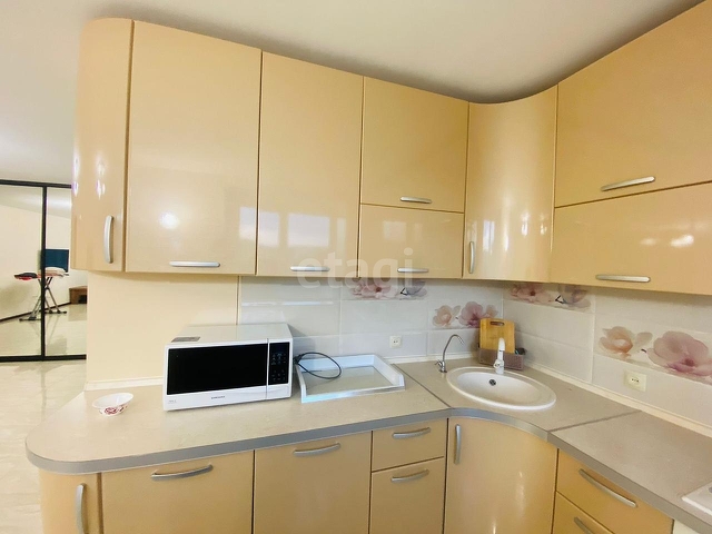 Продажа 3-комнатной квартиры, Саратов, Саратовская область,  Саратов