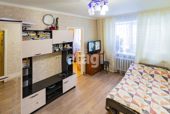 Продажа 4-комнатной квартиры, Екатеринбург, Шефская,  93 к 2