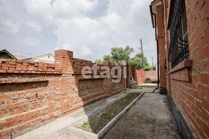 Продажа дома, 606м <sup>2</sup>, 5 сот., Саратов, Саратовская область,  Саратов