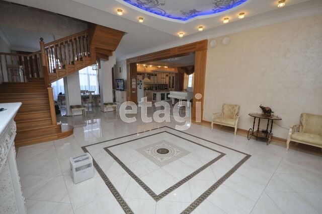 Продажа дома, 413м <sup>2</sup>, 8 сот., Саратов, Саратовская область,  