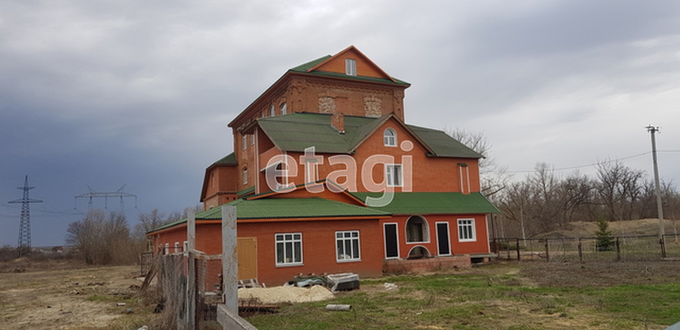 Продажа дома, 1370м <sup>2</sup>, 320 сот., Саратов, Саратовская область,  Саратов