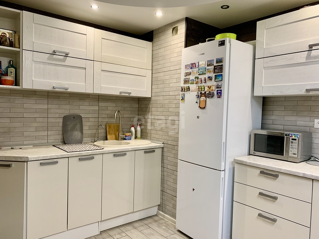 Продажа 3-комнатной квартиры, Саратов, Саратовская область,  Саратов