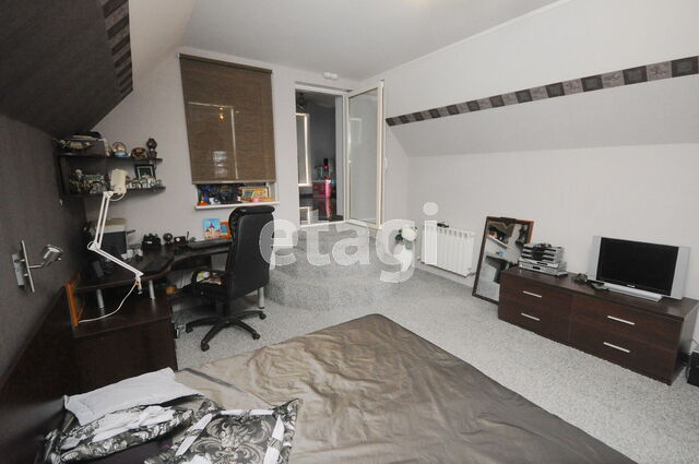 Продажа дома, 300м <sup>2</sup>, 12 сот., Саратов, Саратовская область,  Энгельс