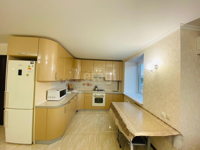 Продажа 3-комнатной квартиры, Саратов, Саратовская область,  Саратов