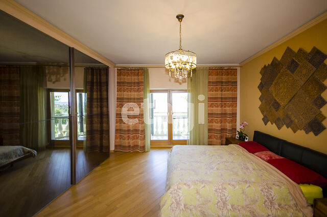 Продажа дома, 219м <sup>2</sup>, 11 сот., Саратов, Саратовская область,  