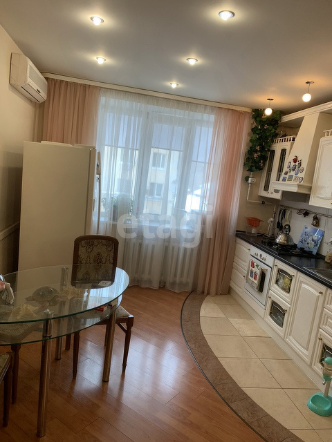 Продажа 3-комнатной квартиры, Саратов, Саратовская область,  Саратов