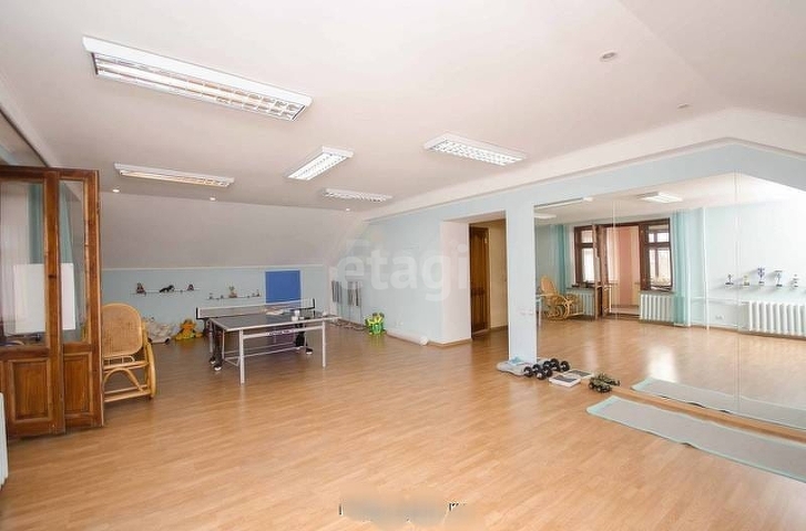 Продажа дома, 300м <sup>2</sup>, 12 сот., Саратов, Саратовская область,  Саратов