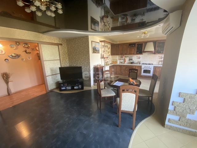 Продажа 3-комнатной квартиры, Саратов, Саратовская область,  Саратов