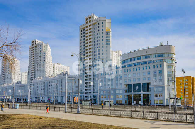 Продажа 2-комнатной квартиры, Екатеринбург, Татищева,  49