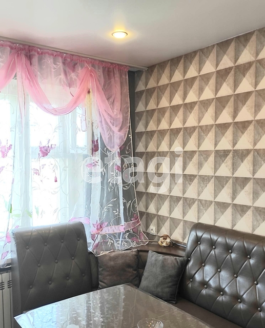 Продажа 3-комнатной квартиры, Саратов, Саратовская область,  Энгельс