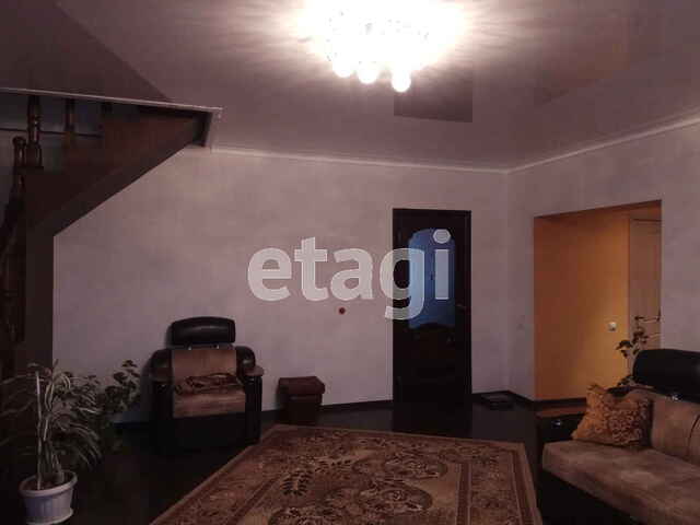 Продажа дома, 270м <sup>2</sup>, 7 сот., Саратов, Саратовская область,  