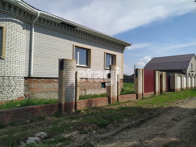 Продажа дома, 300м <sup>2</sup>, 9 сот., Саратов, Саратовская область,  