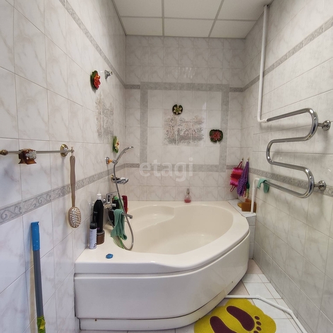 Продажа дома, 341м <sup>2</sup>, 9 сот., Саратов, Саратовская область,  Кировский