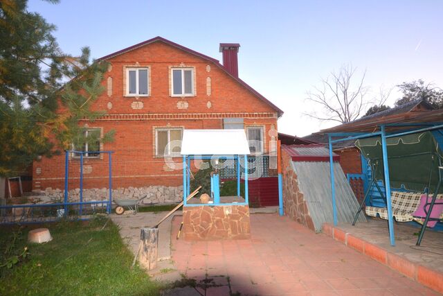 Продажа дома, 181м <sup>2</sup>, 9 сот., Саратов, Саратовская область,  