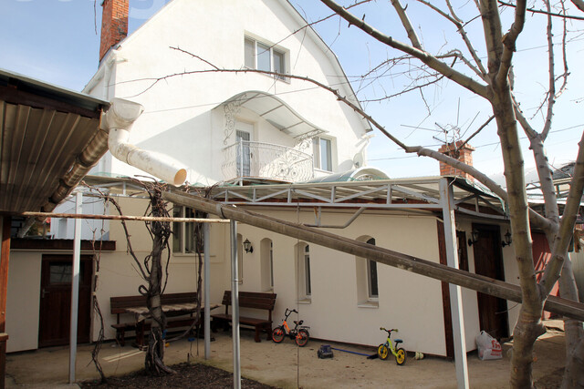 Продажа дома, 230м <sup>2</sup>, 3 сот., Саратов, Саратовская область,  