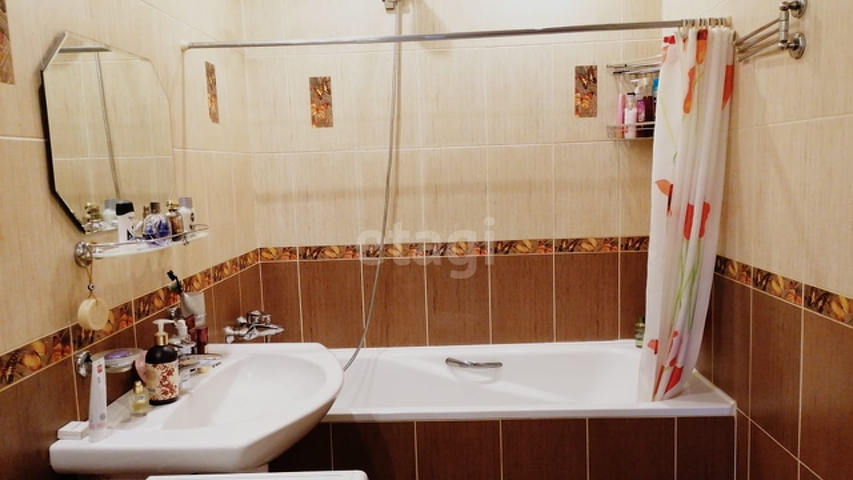 Продажа дома, 105м <sup>2</sup>, 3 сот., Саратов, Саратовская область,  Кировский