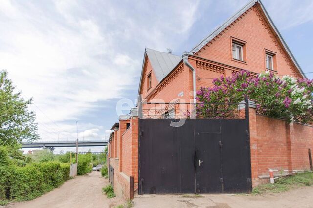 Продажа дома, 420м <sup>2</sup>, 8 сот., Саратов, Саратовская область,  Саратов