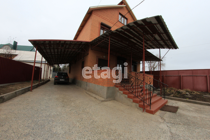 Продажа дома, 270м <sup>2</sup>, 9 сот., Саратов, Саратовская область,  