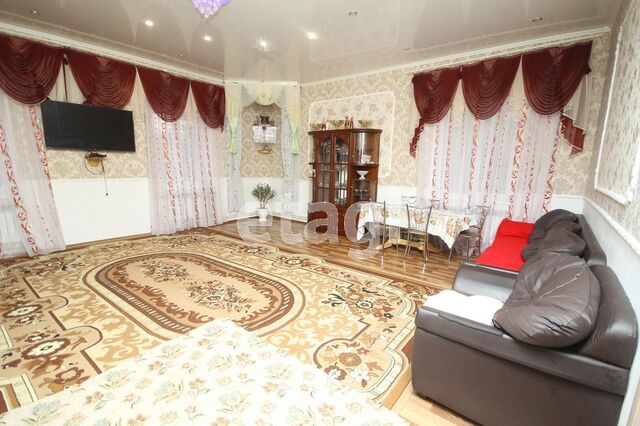 Продажа дома, 274м <sup>2</sup>, 6 сот., Саратов, Саратовская область,  