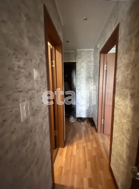 Продажа 1-комнатной квартиры, Заводоуковск, Комарова,  39