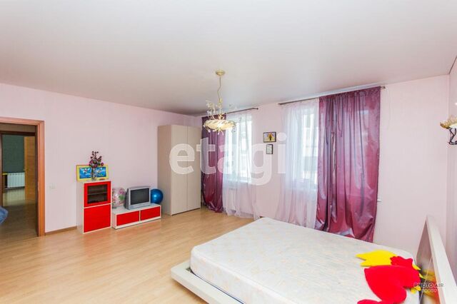 Продажа дома, 365м <sup>2</sup>, 8 сот., Саратов, Саратовская область,  Фрунзенский