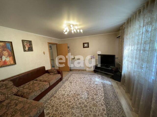 Продажа дома, 450м <sup>2</sup>, 5 сот., Саратов, Саратовская область,  Волжский 