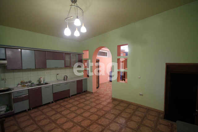 Продажа дома, 767м <sup>2</sup>, 8 сот., Саратов, Саратовская область,  