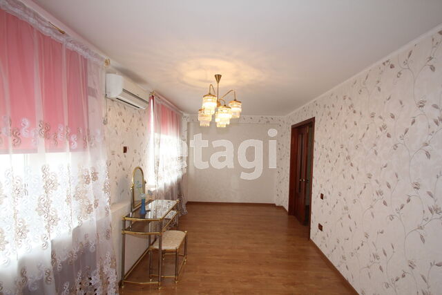 Продажа дома, 281м <sup>2</sup>, 10 сот., Саратов, Саратовская область,  Энгельс