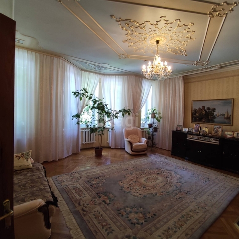 Продажа дома, 341м <sup>2</sup>, 9 сот., Саратов, Саратовская область,  Кировский