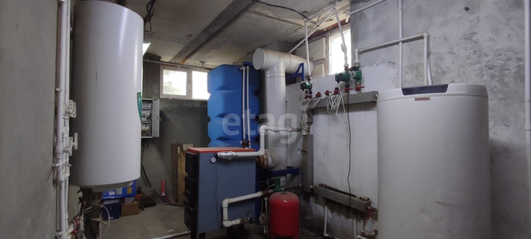 Продажа дома, 234м <sup>2</sup>, 3 сот., Саратов, Саратовская область,  Заводской