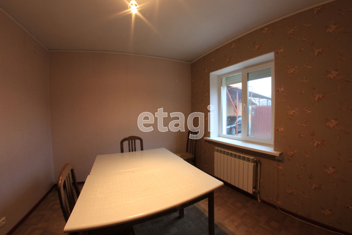 Продажа дома, 270м <sup>2</sup>, 9 сот., Саратов, Саратовская область,  