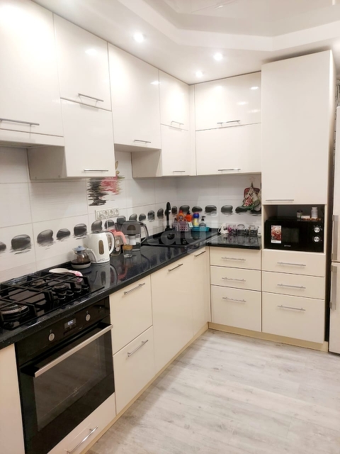 Продажа 3-комнатной квартиры, Саратов, Саратовская область,  Энгельс