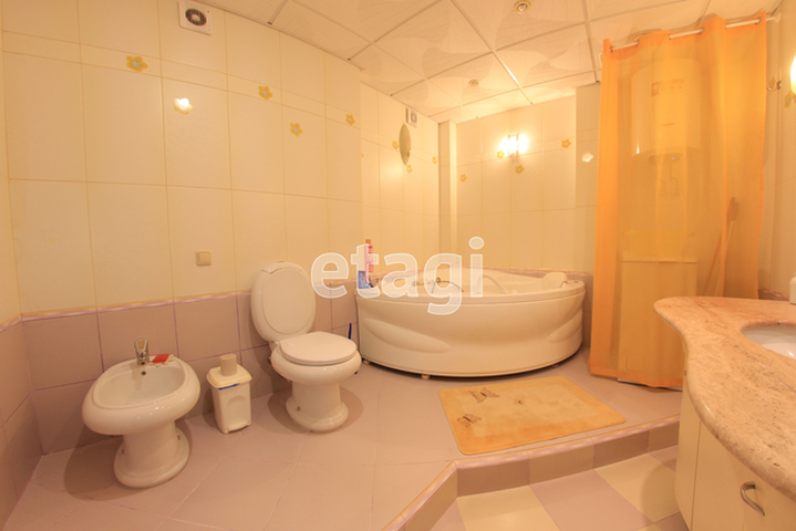 Продажа 3-комнатной квартиры, Саратов, Саратовская область,  Саратов