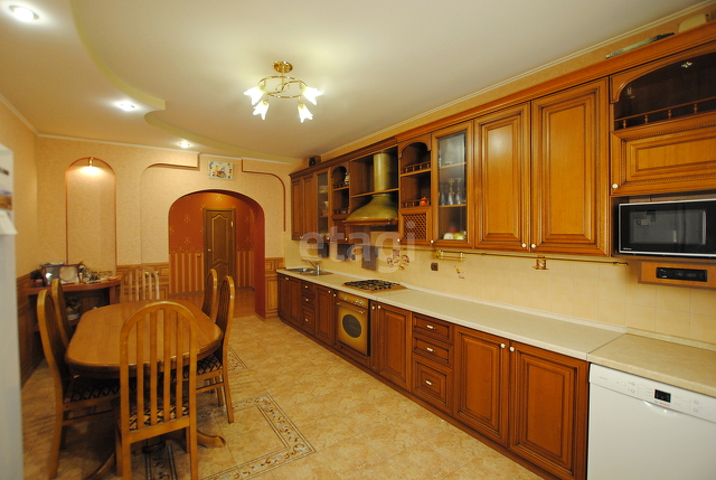 Продажа 3-комнатной квартиры, Саратов, Саратовская область,  Саратов