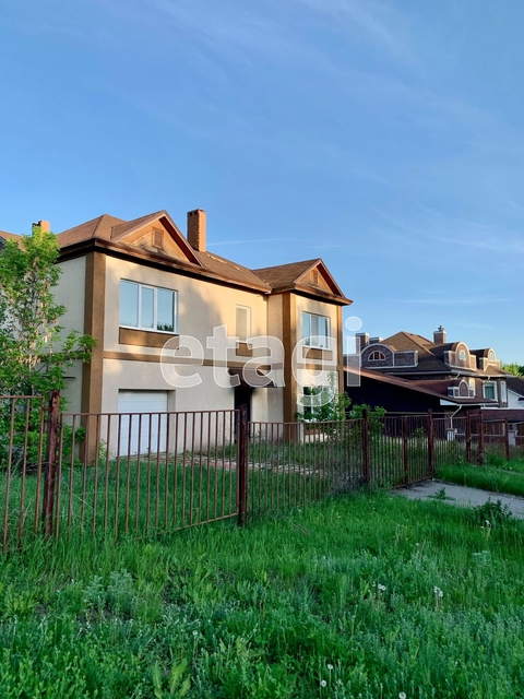 Продажа дома, 400м <sup>2</sup>, 17 сот., Саратов, Саратовская область,  