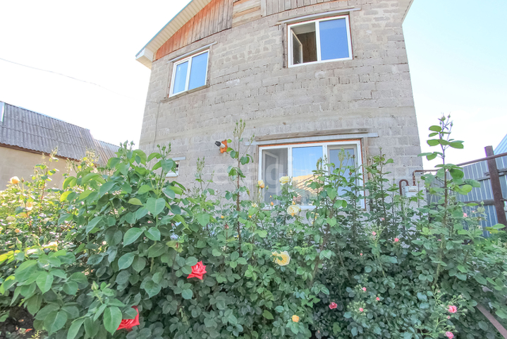 Продажа дома, 140м <sup>2</sup>, 4 сот., Саратов, Саратовская область,  