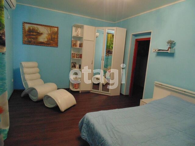 Продажа дома, 300м <sup>2</sup>, 4 сот., Саратов, Саратовская область,  Кировский