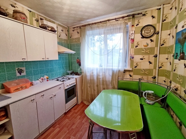 Продажа 3-комнатной квартиры, Саратов, Саратовская область,  Саратов