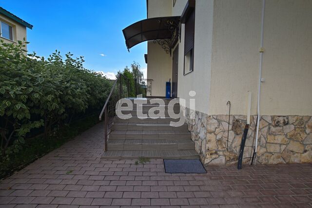 Продажа дома, 300м <sup>2</sup>, 10 сот., Саратов, Саратовская область,  Энгельс