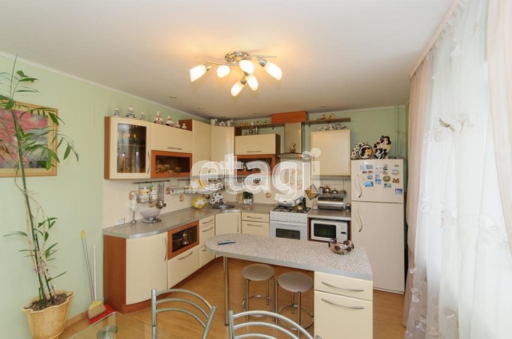 Продажа 3-комнатной квартиры, Саратов, Саратовская область,  Энгельс