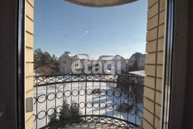 Продажа дома, 495м <sup>2</sup>, 10 сот., Саратов, Саратовская область,  Кировский