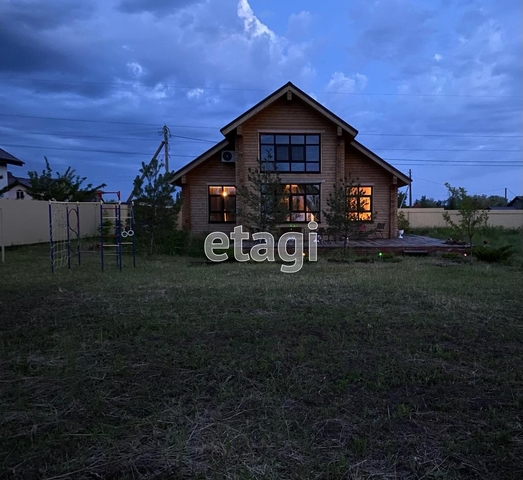 Продажа дома, 140м <sup>2</sup>, 8 сот., Саратов, Саратовская область,  Энгельс