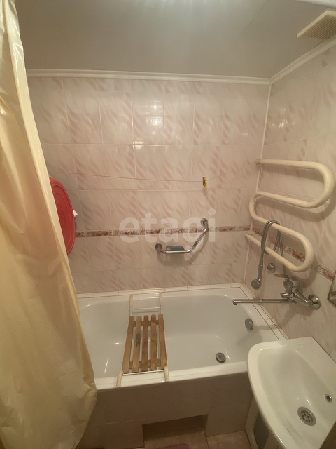 Продажа 3-комнатной квартиры, Саратов, Саратовская область,  Саратов