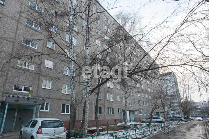 Продажа 4-комнатной квартиры, Екатеринбург, Начдива Онуфриева,  38